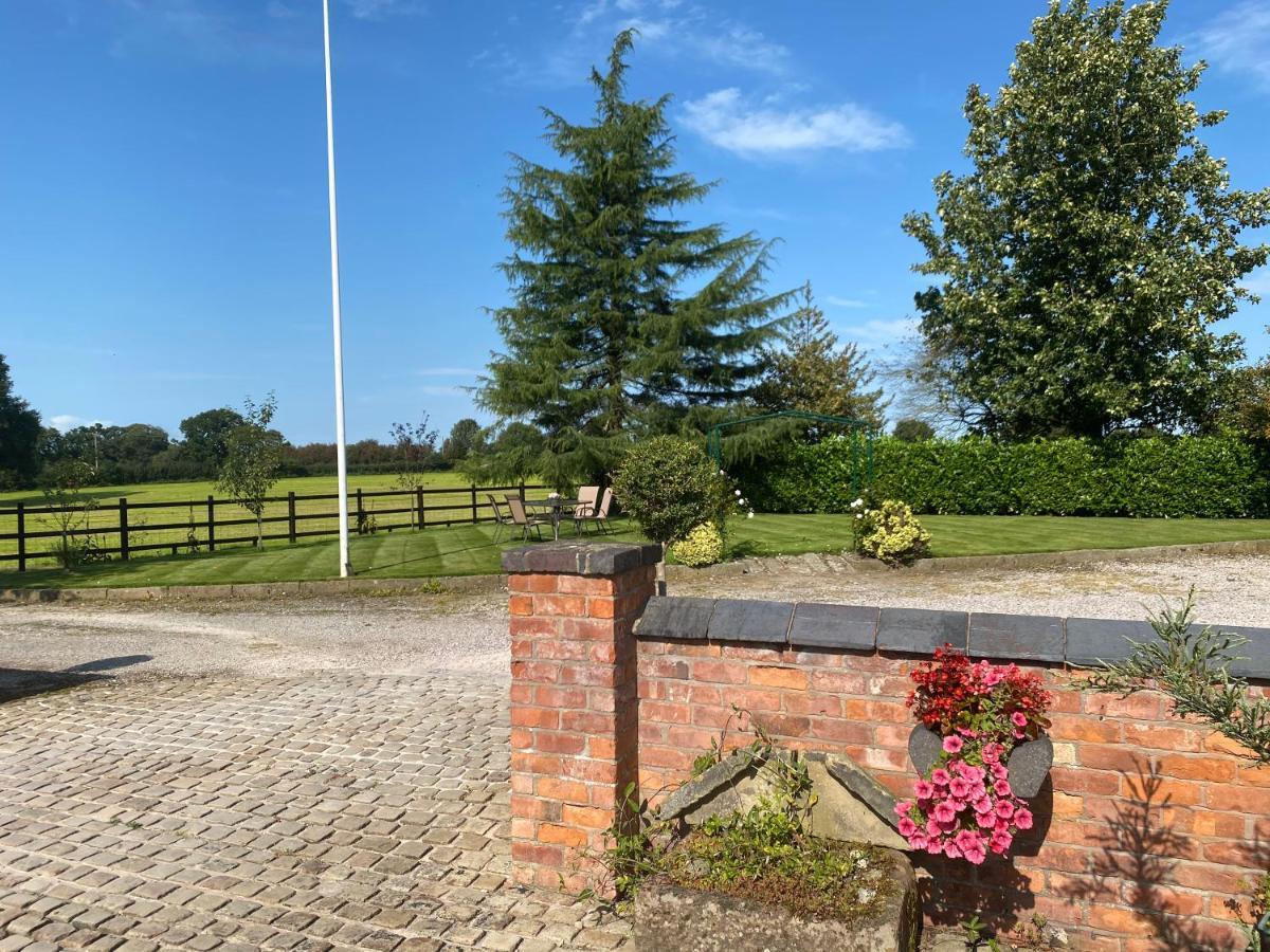 Bank Farm Cottages Nantwich Zewnętrze zdjęcie